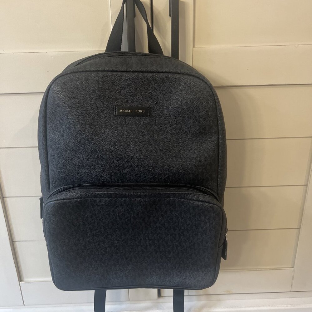 Michael Kors Mens/Womens Black Backpack Logo Print NWOT LARGE